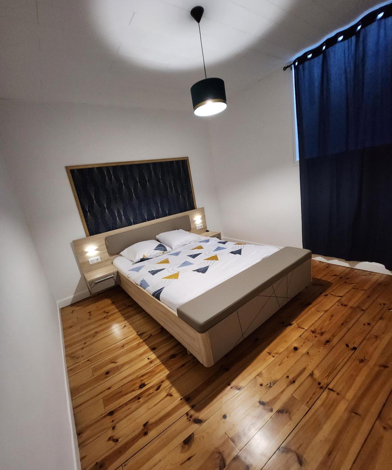 Chaleureux Appartement Refait A Neuf Vic-sur-Cère المظهر الخارجي الصورة